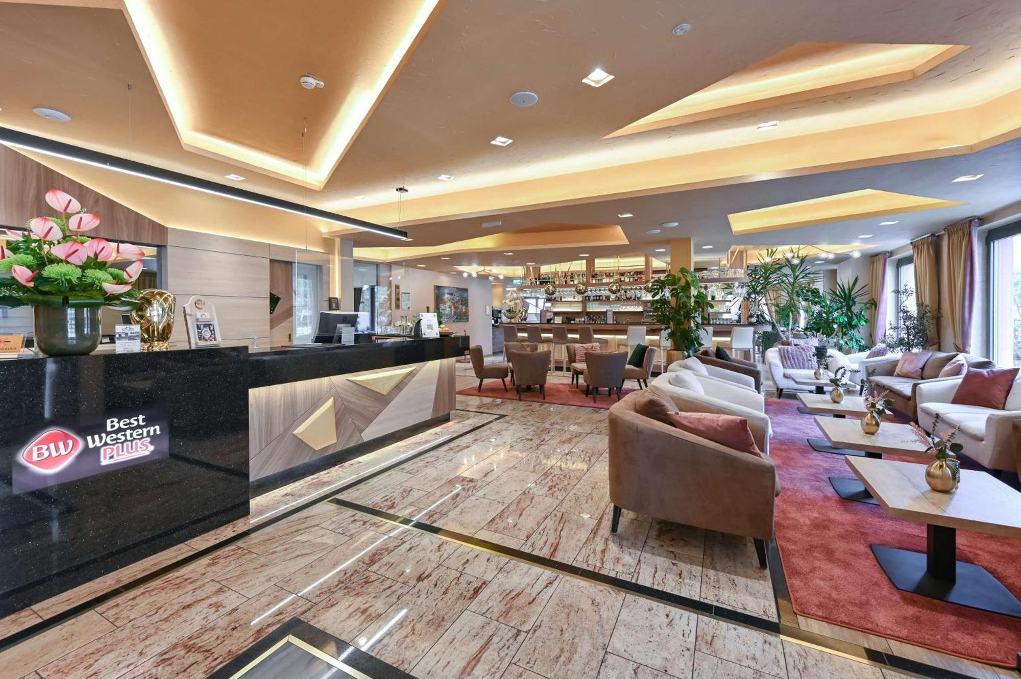 Western 4*